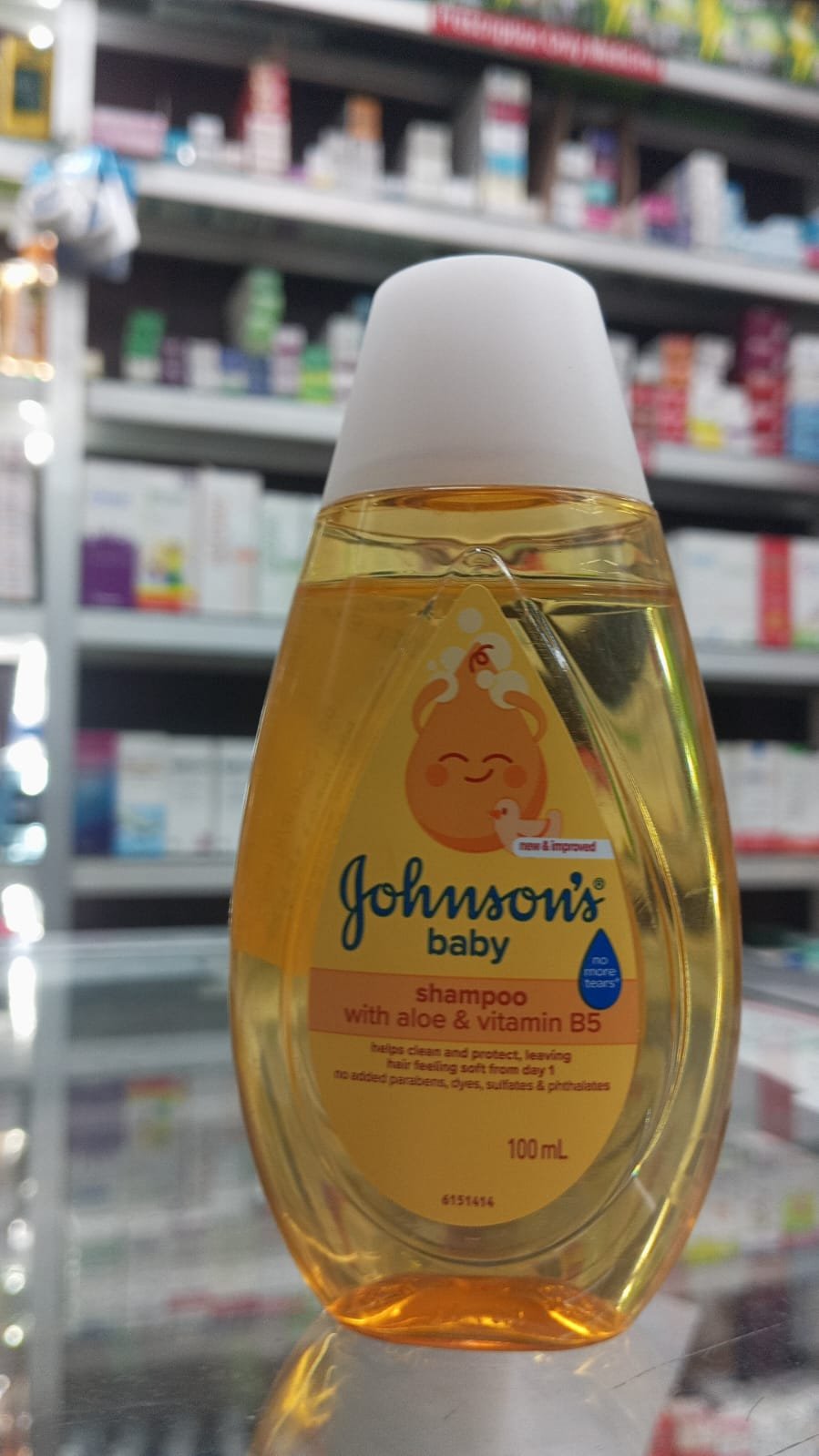 Johnson's Baby Shampoo with Aloe & Vitamin B5 (100 ml)